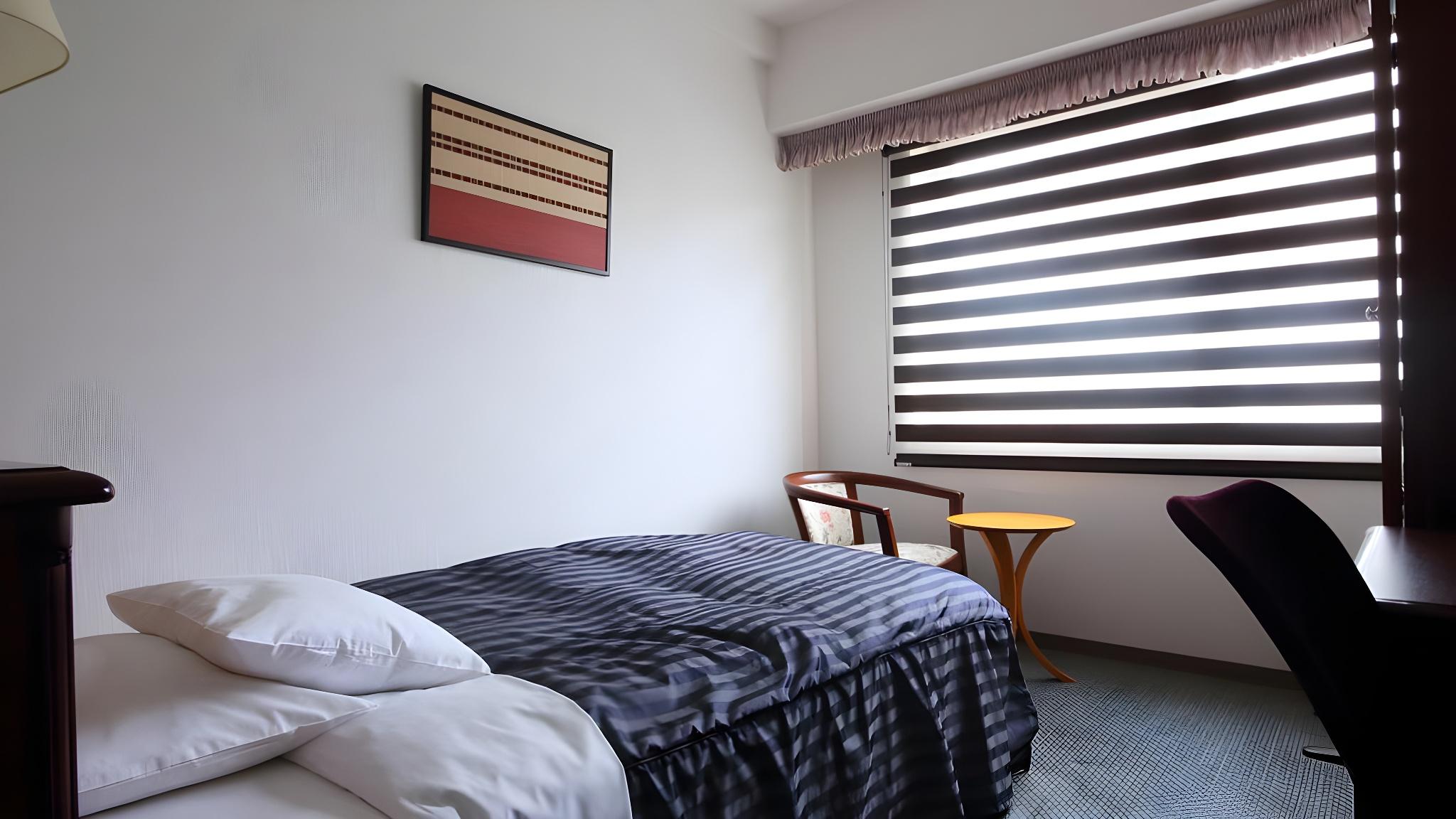 Semi Room, Standard, Semi Double Bed