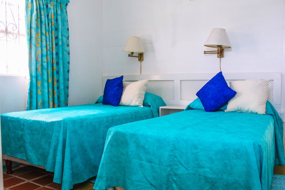 House, 4 Beds