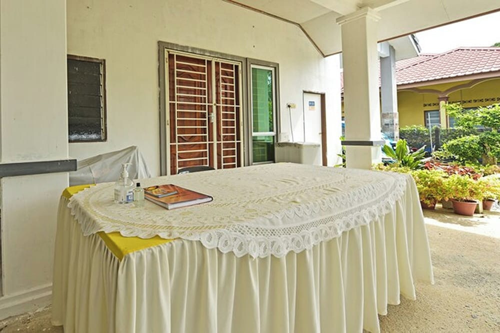 OYO Home 90388 Homestay Masha 17/26