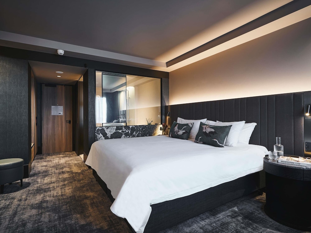 غرفة ديلوكس تنفيذية بسرير كينج مع دخول صالة النادي في طابق مرتفع، Pullman East Melbourne 7/10