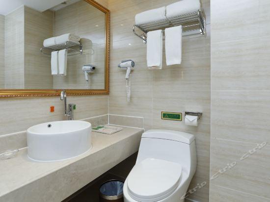 Vienna Hotel (Suzhou Wujiang Huayuan Road) 21/24