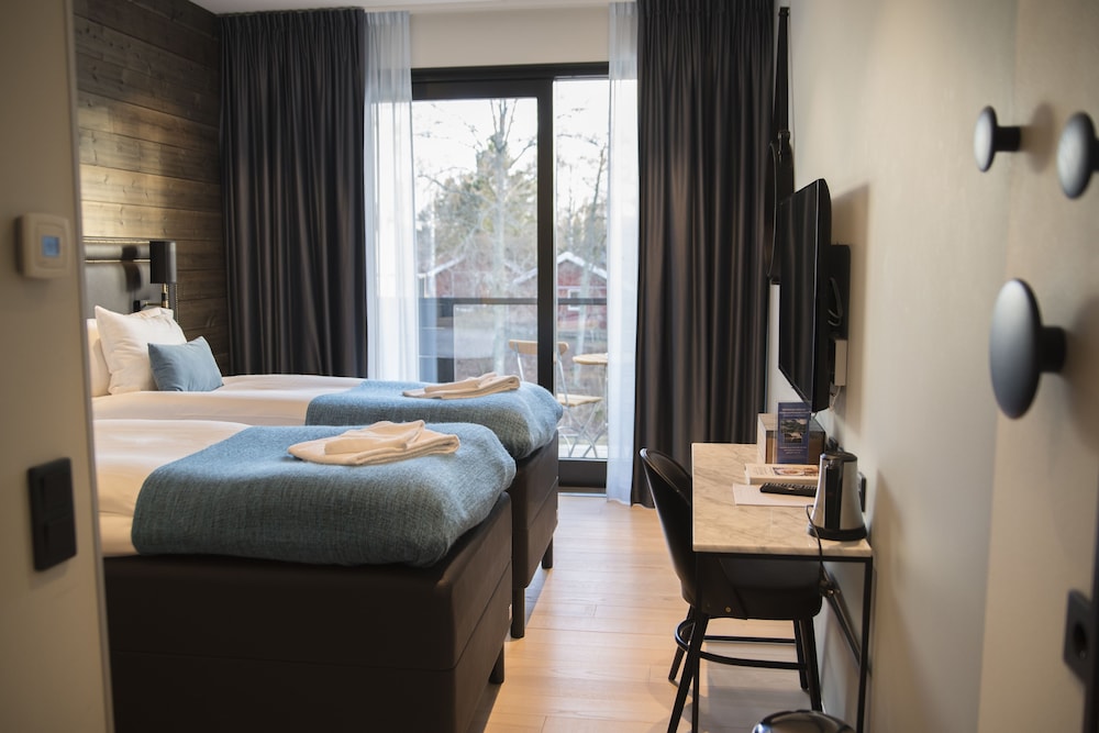 Marholmen Hotell and Conference AB 29/81