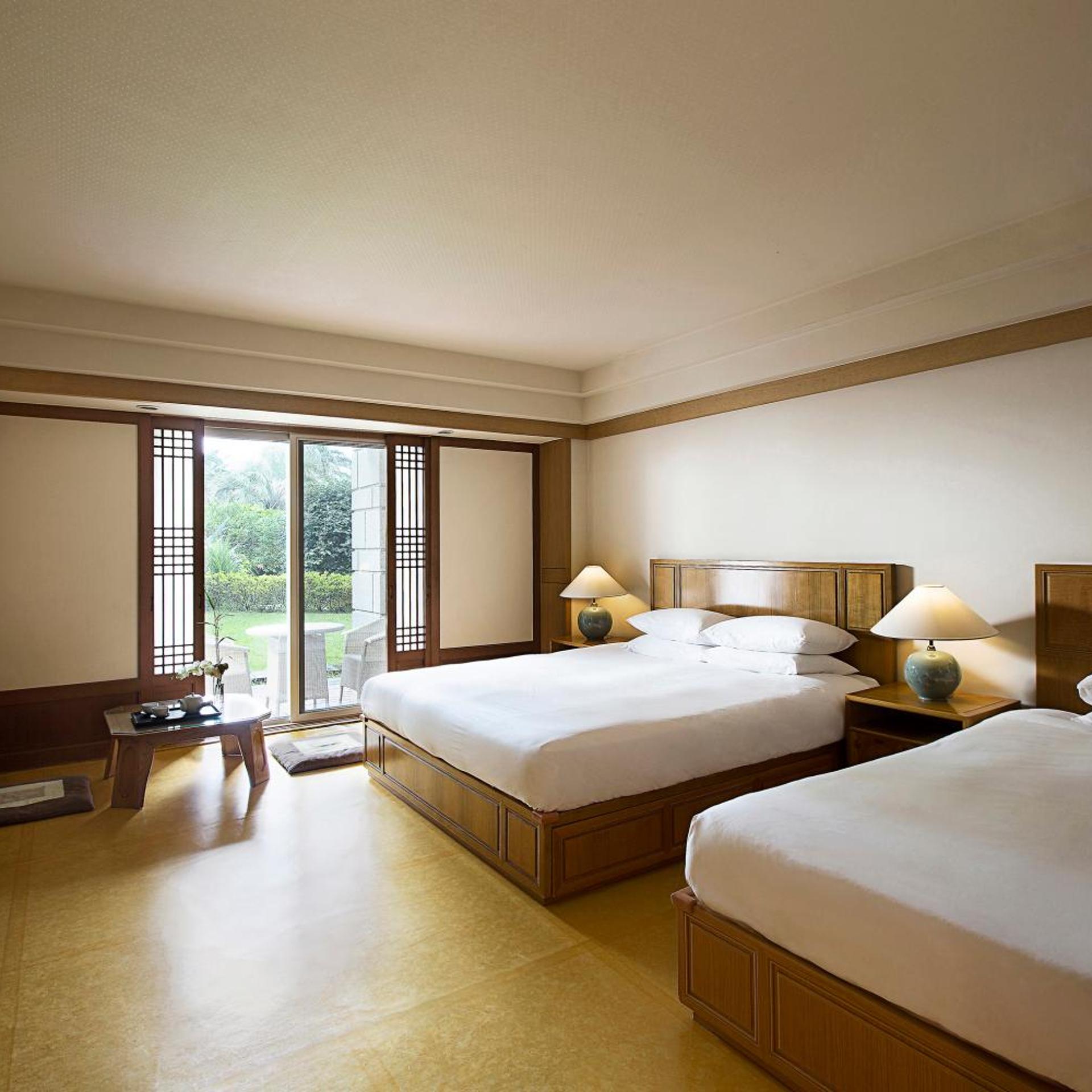 Garden, Family, Twin Beds, Terrace، The Shilla Jeju 2/4