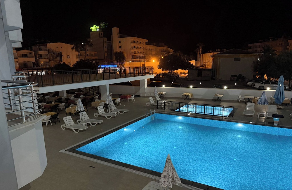 EYLUL HOTEL 46/50