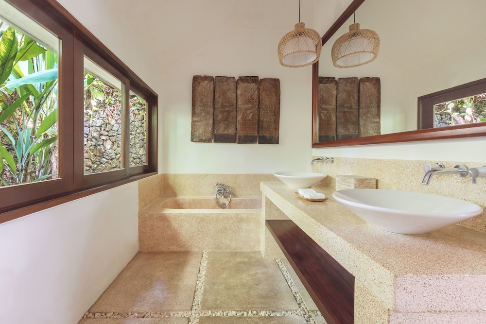 The Pavilions Bali 50/69