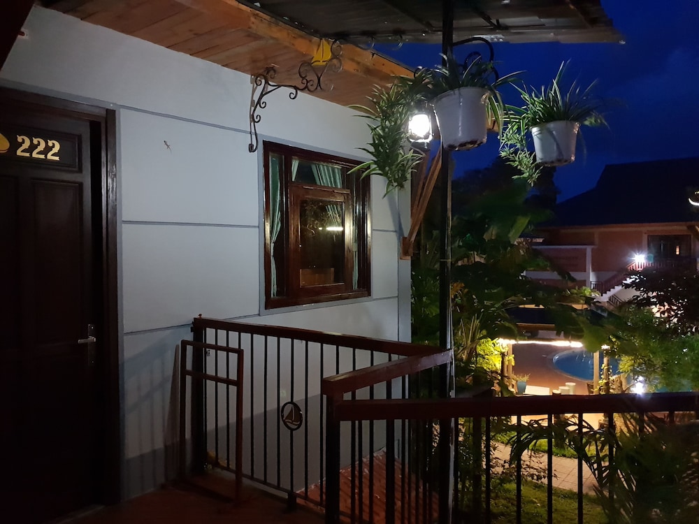 Vela Phu Quoc Resort 7/98