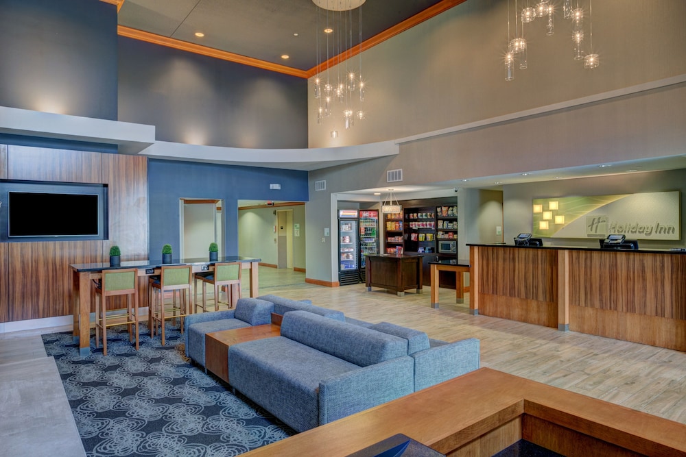 Holiday Inn Hotel And Suites Milwaukee Airport 23/36