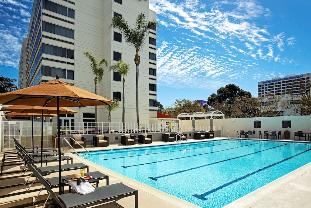 DoubleTree by Hilton Hotel LAX - El Segundo 34/84