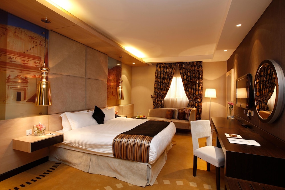 جراند بلازا الرياض(Grand Plaza Hotel - Takhasosi) 16/50