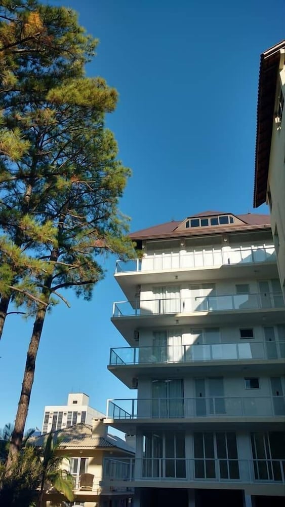 Soder Hotel 2/50