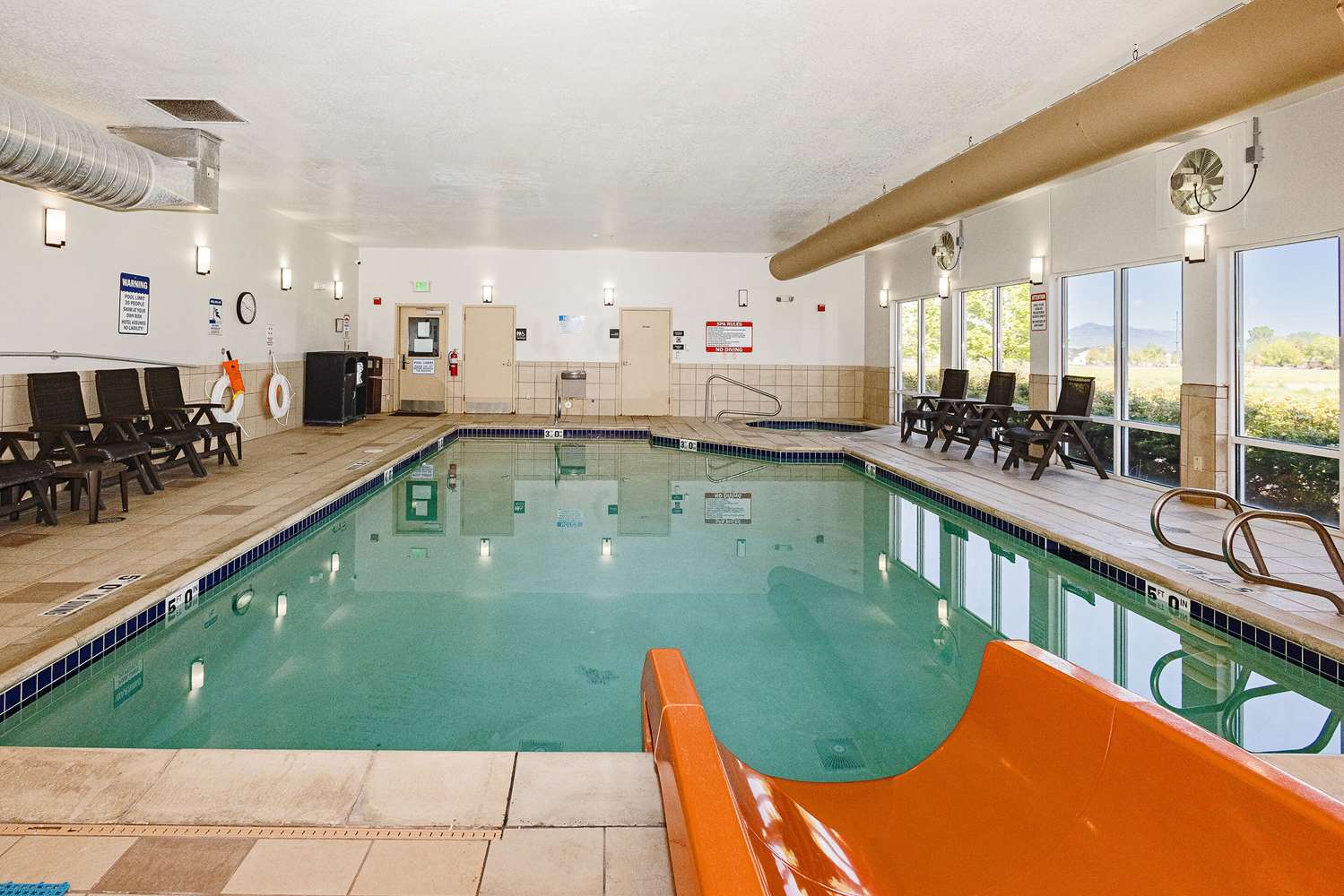 Comfort Inn and Suites Logan Near University 15/22