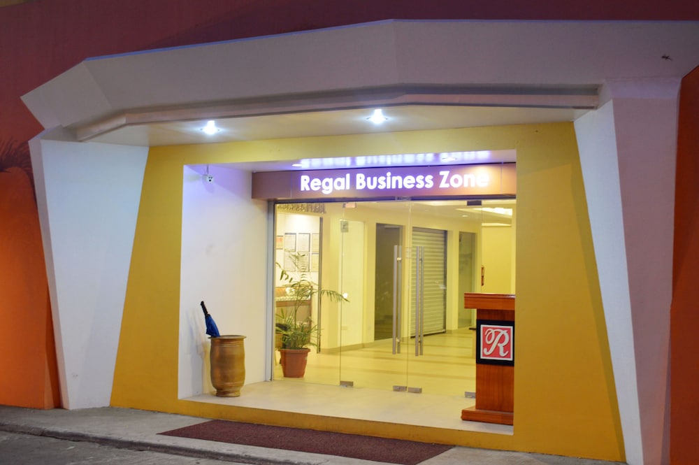 Grand Regal Hotel Davao 3/50