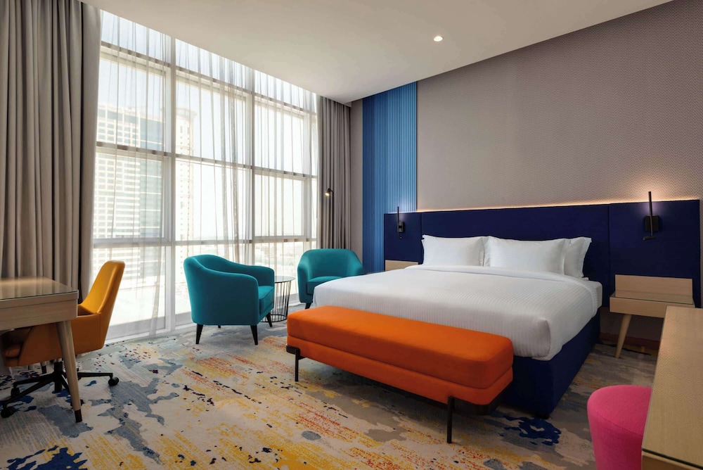 ROOM, QUEEN BED, CITY VIEW, ACCESSIBLE