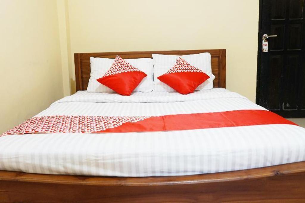 OYO 1034 Pondok Mulia Guest House 24/33