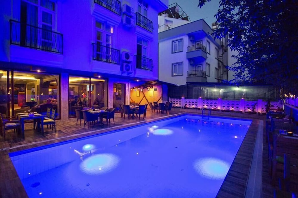 Butiks Hotel 26/49