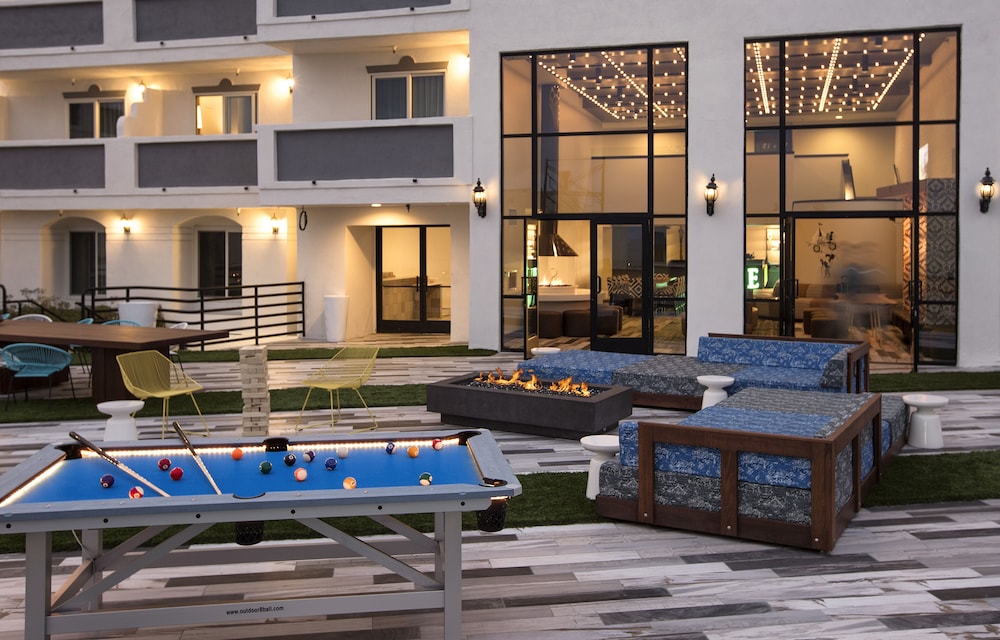 Hotel Hermosa 40/52