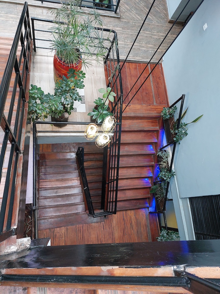 Toque Hotel & Lounge 13/50
