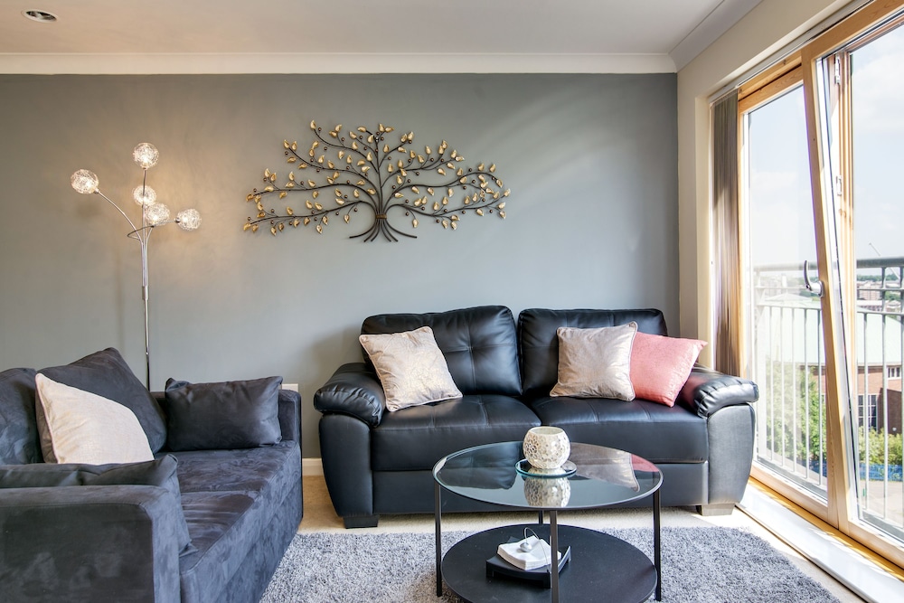 Mica Point City Centre Apartment 26/50