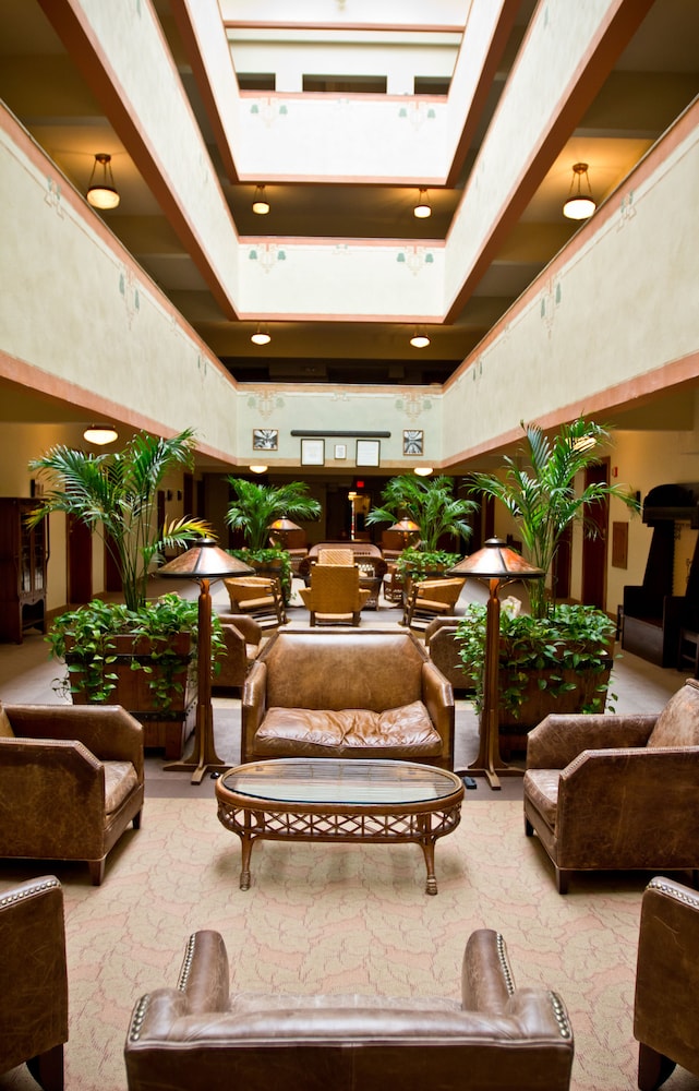 The Omni Grove Park Inn 48/77