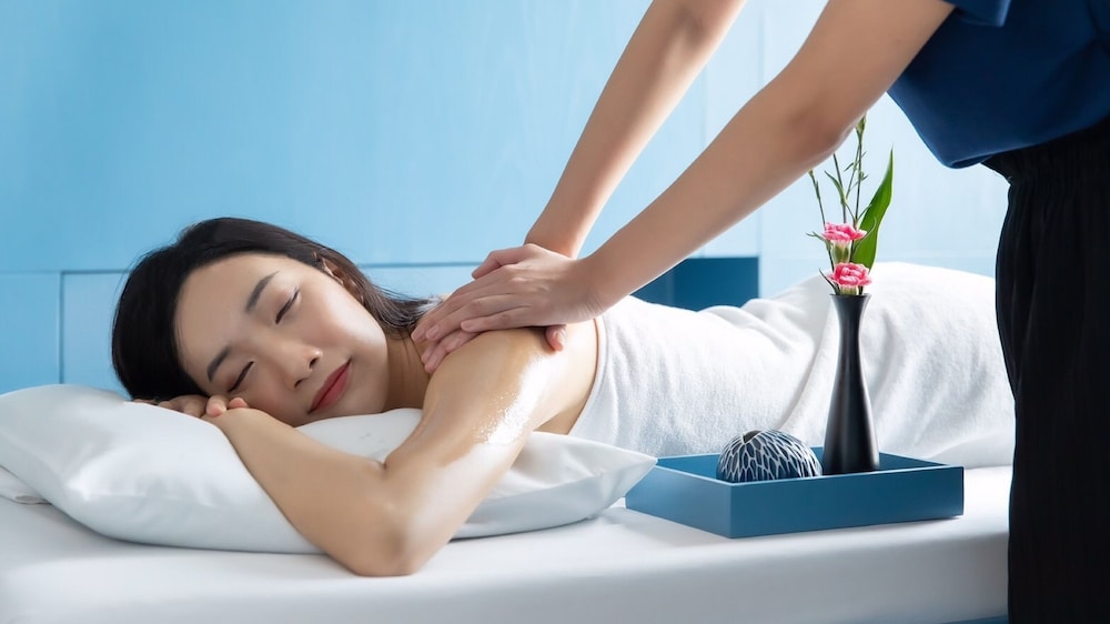 128 Room and Massage 27/39