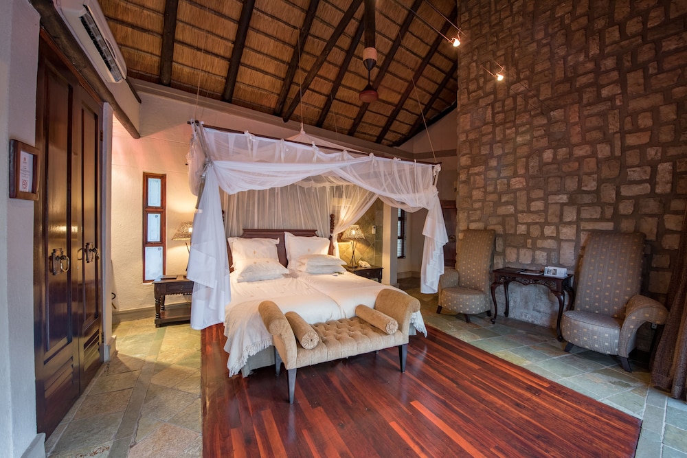 Shumbalala Game Lodge 4/50