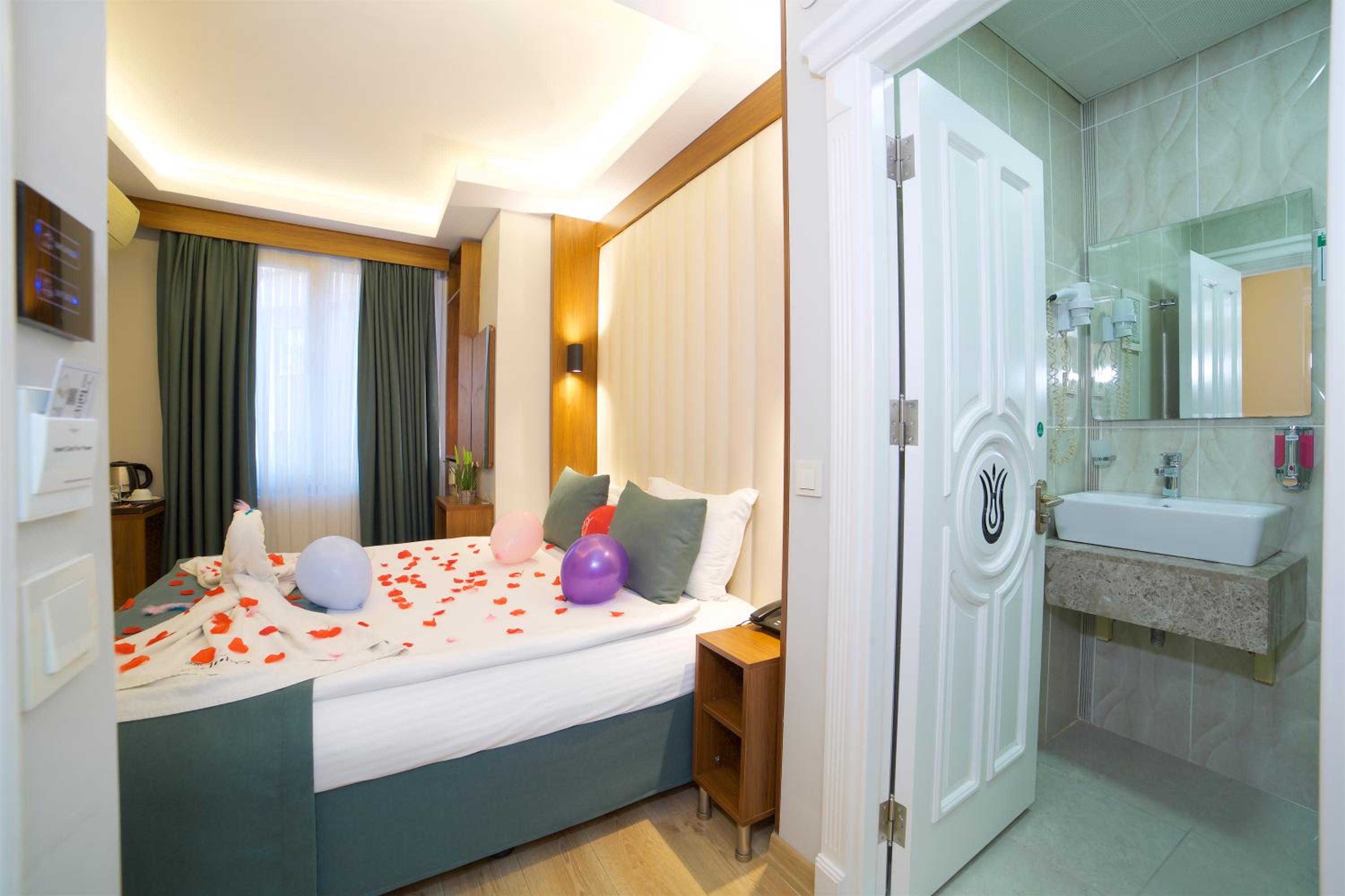rooms