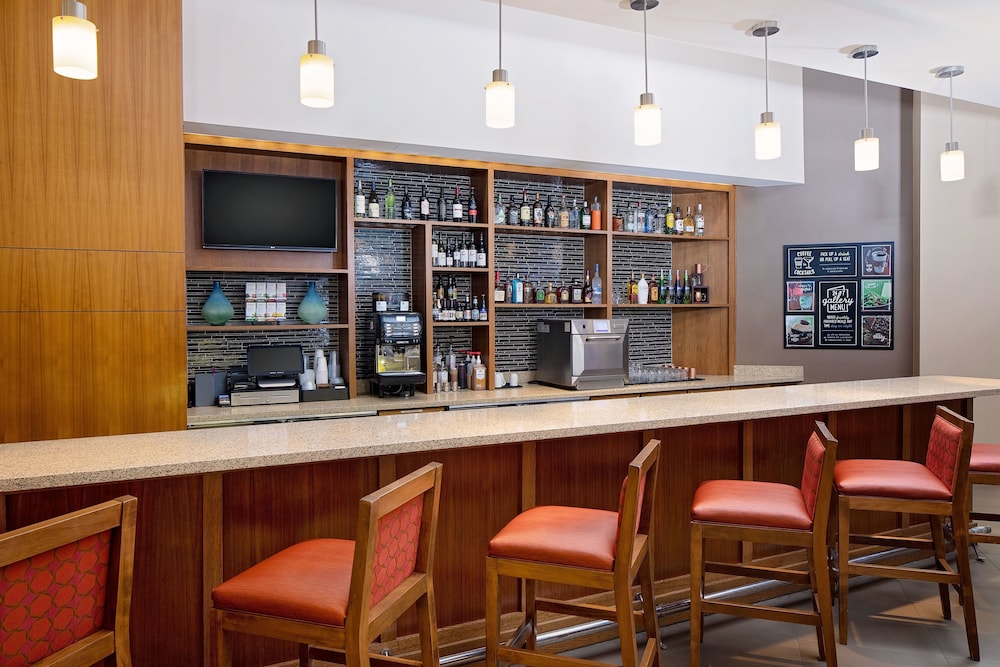 Hyatt Place Denver Cherry Creek 52/72