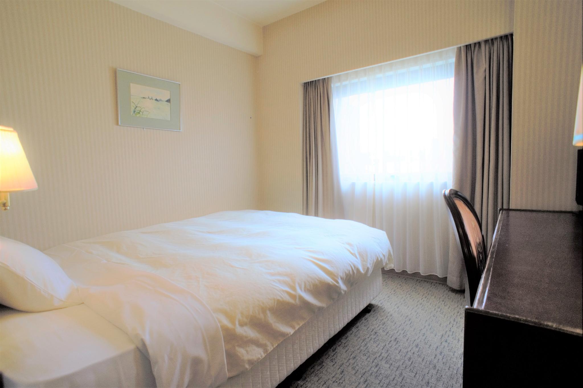Semi Room, Semi Double Bed, Small
