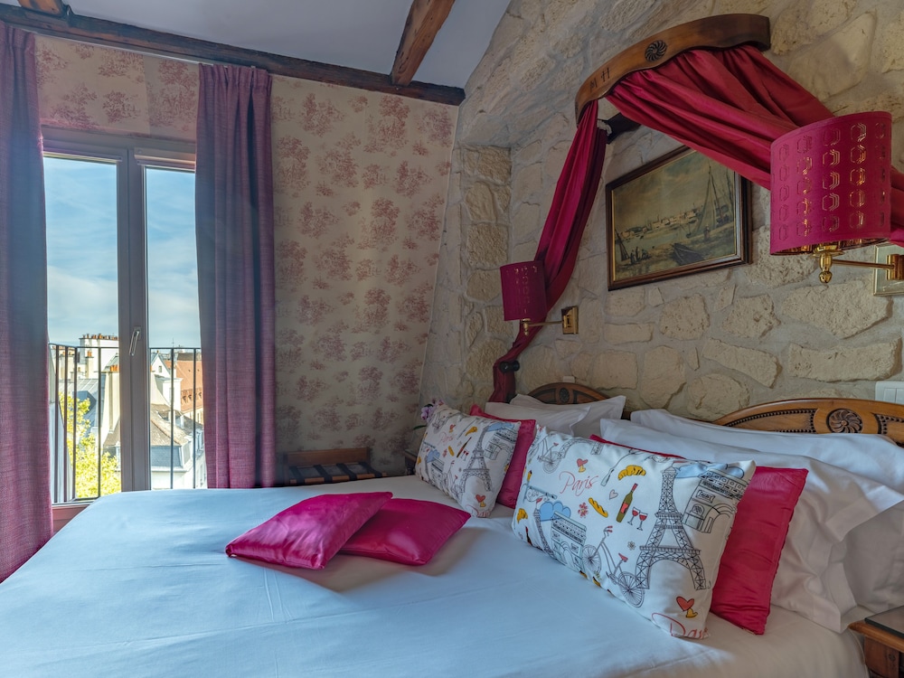 SUPERIOR, DOUBLE BED