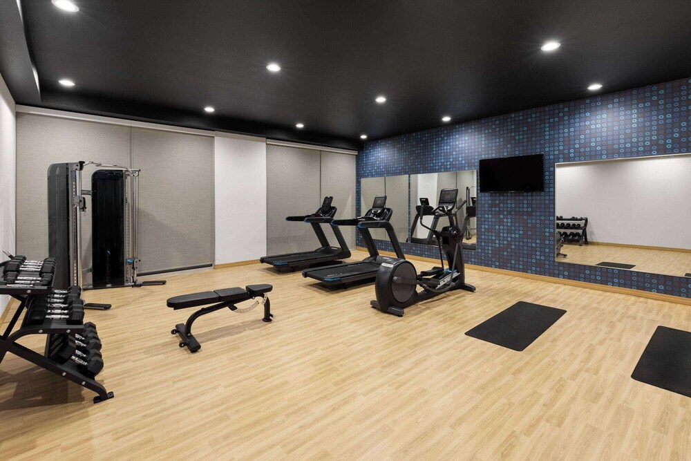La Quinta Inn & Suites by Wyndham Austin Parmer Tech Ridge 12/24