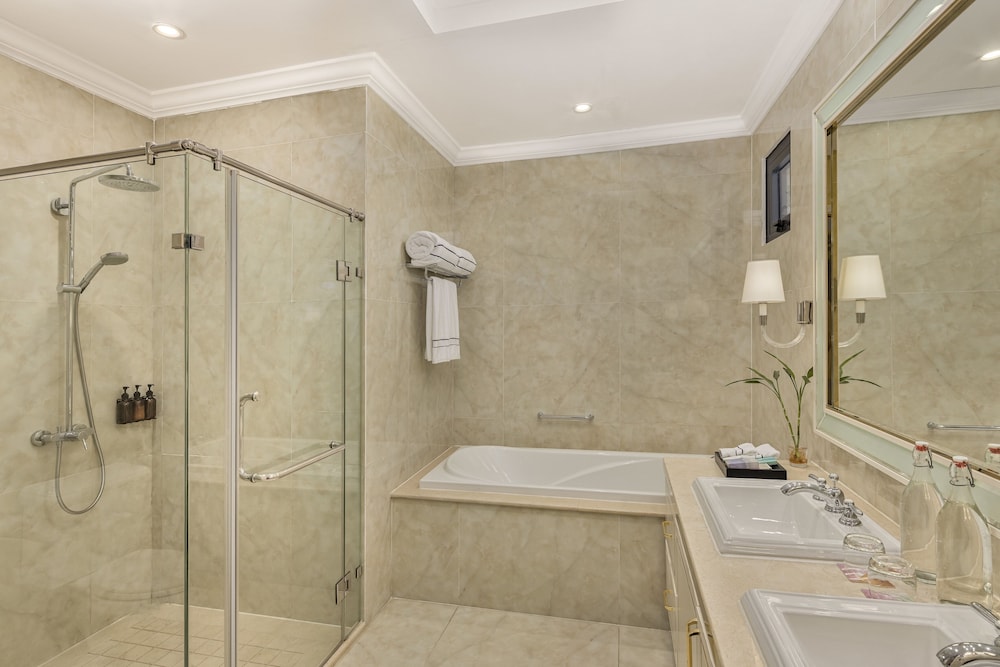 Melia Vinpearl Cua Hoi Affiliated by Melia 58/61