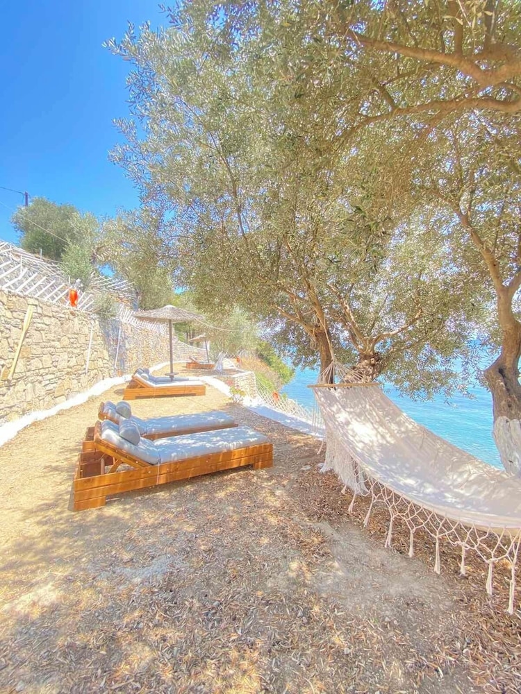 Nafsika Villas 13/49
