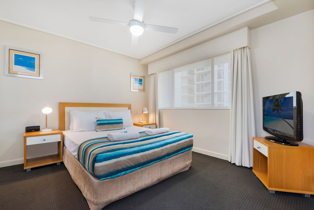 2 BEDROOMS, APARTMENT