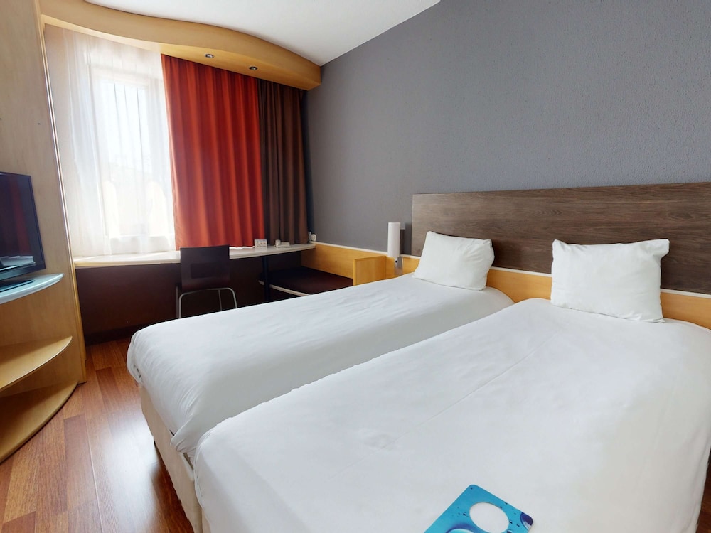 Ibis Bratislava Centrum Hotel 14/66