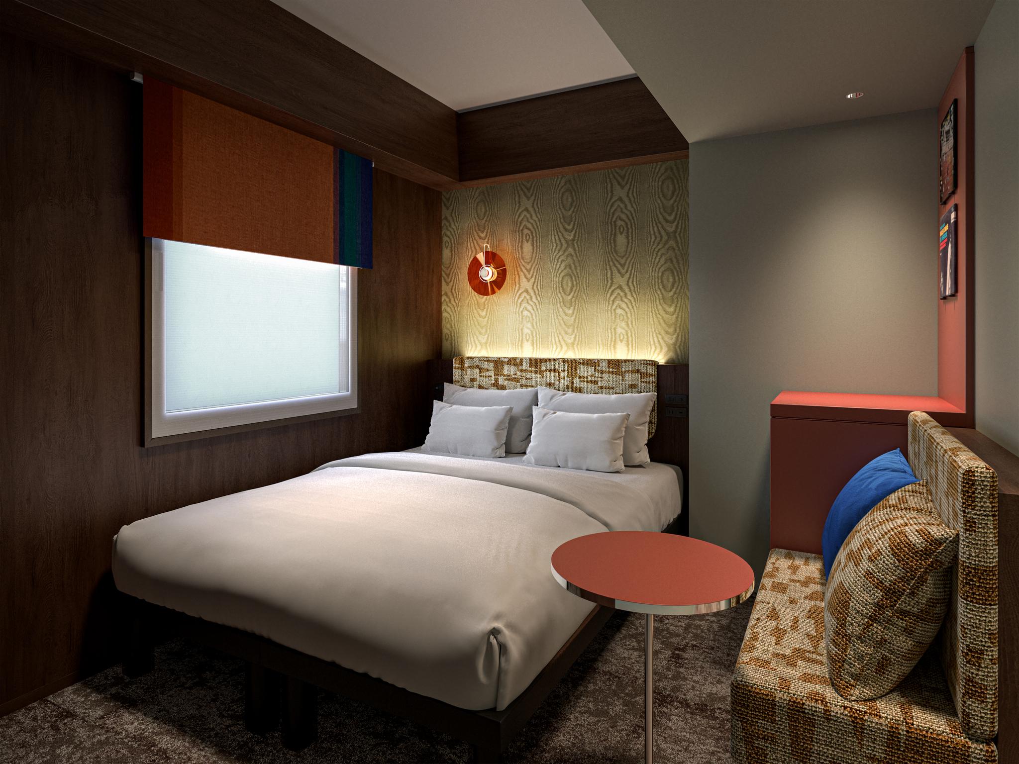 Renovated, Superior, Queen Bed