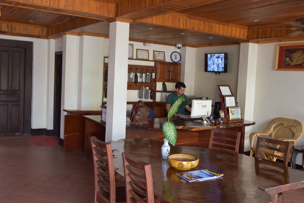Treasure Hotel Laos 23/49