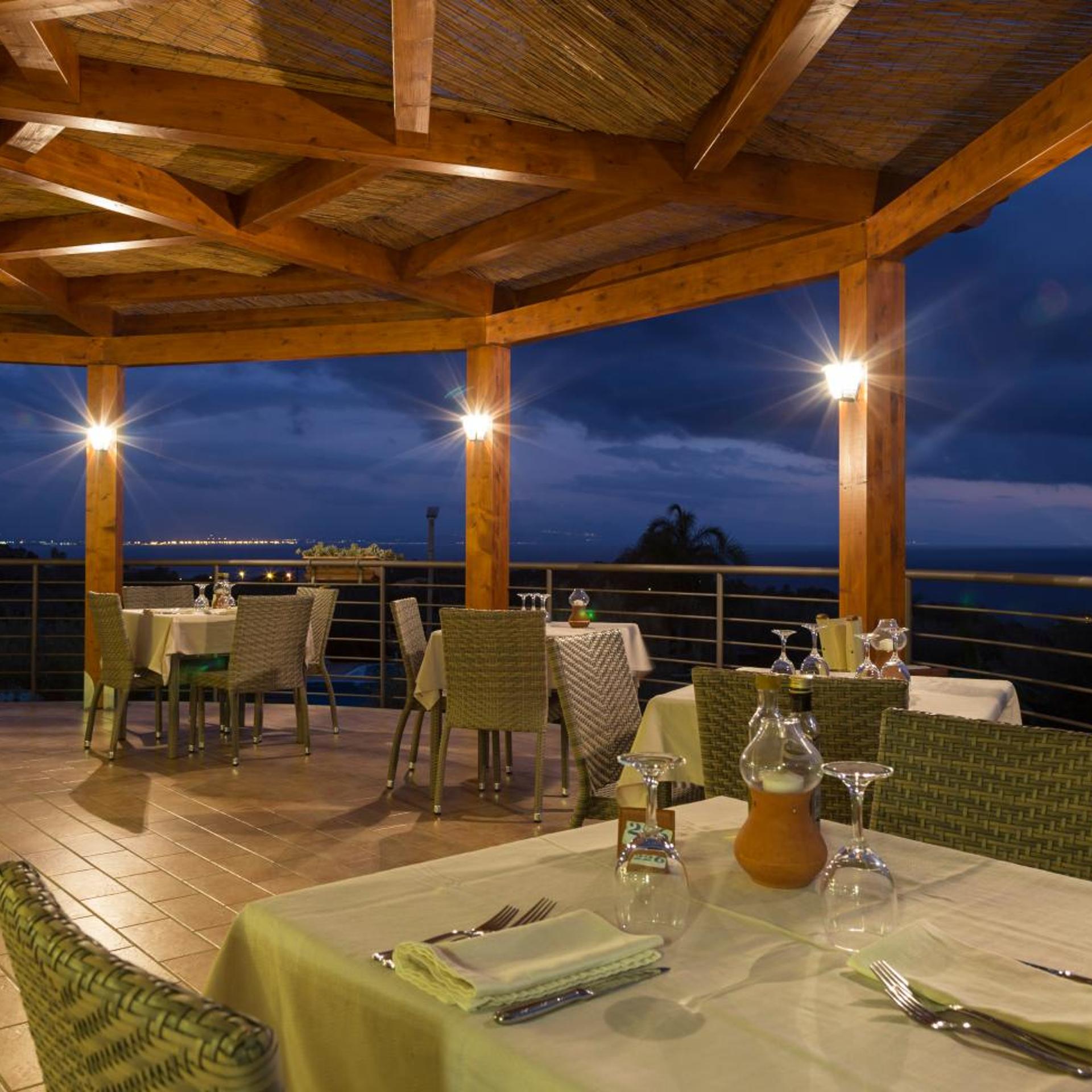 Santa Chiara Hotel Residence 46/57