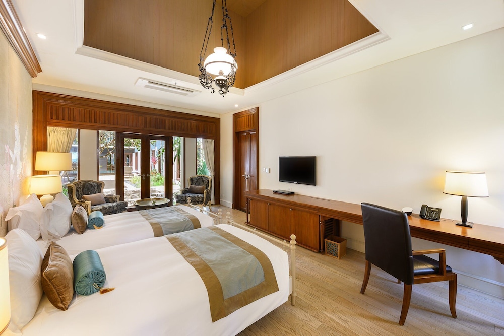 Maikhao Dream Villa Resort & Spa 18/67
