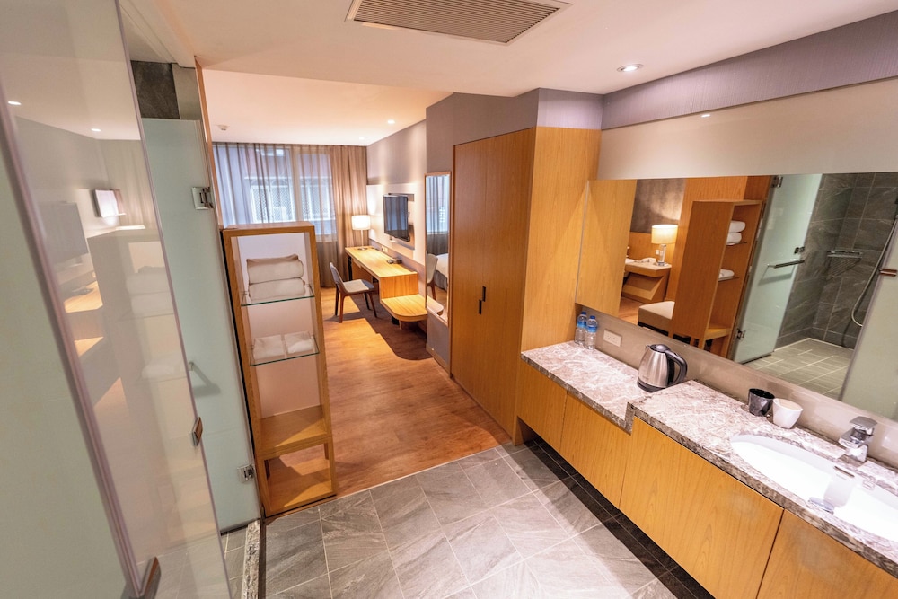 Friend Hotel Yoyo 43/67