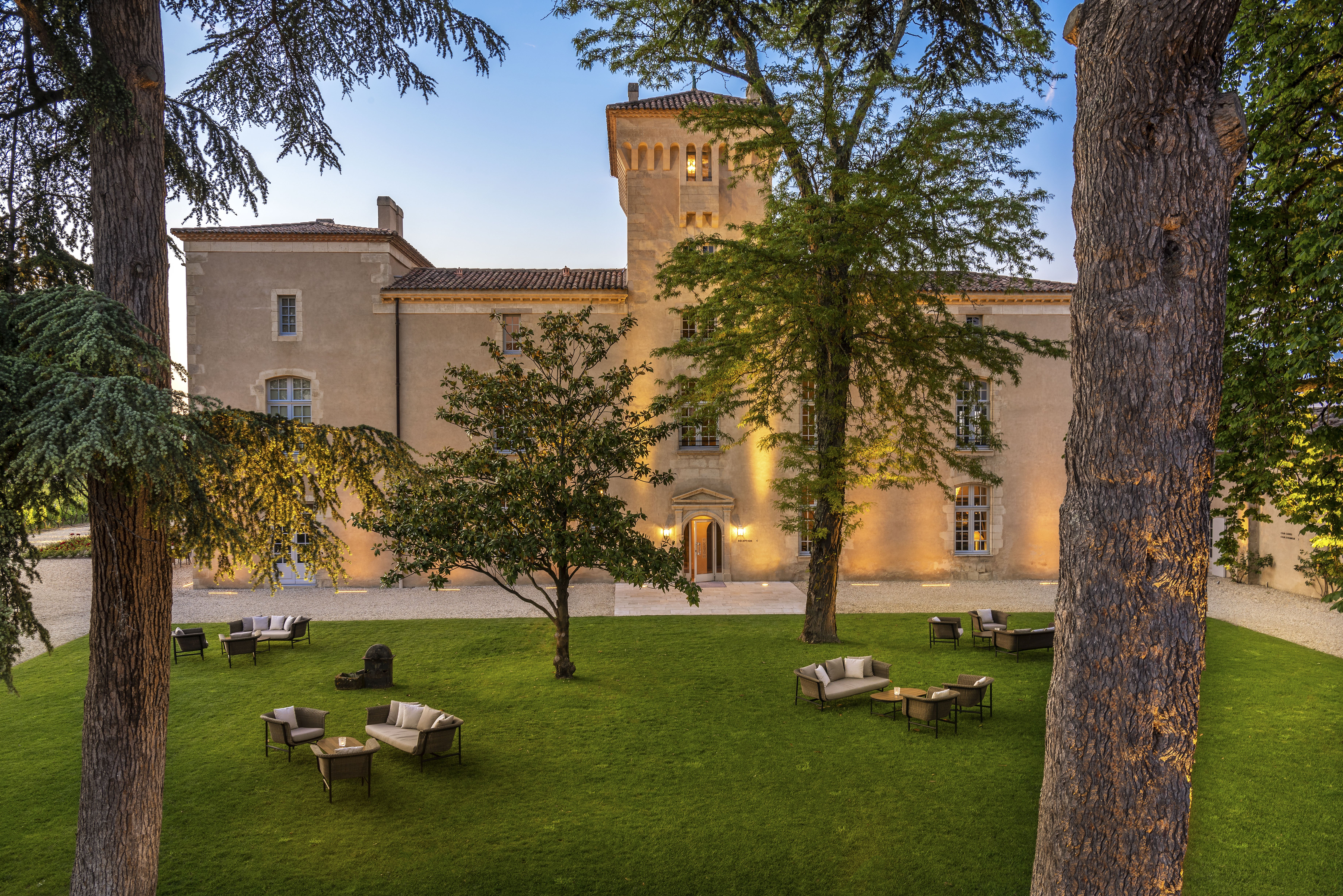 Chateau Lafaurie-Peyraguey by LALIQUE 11/13