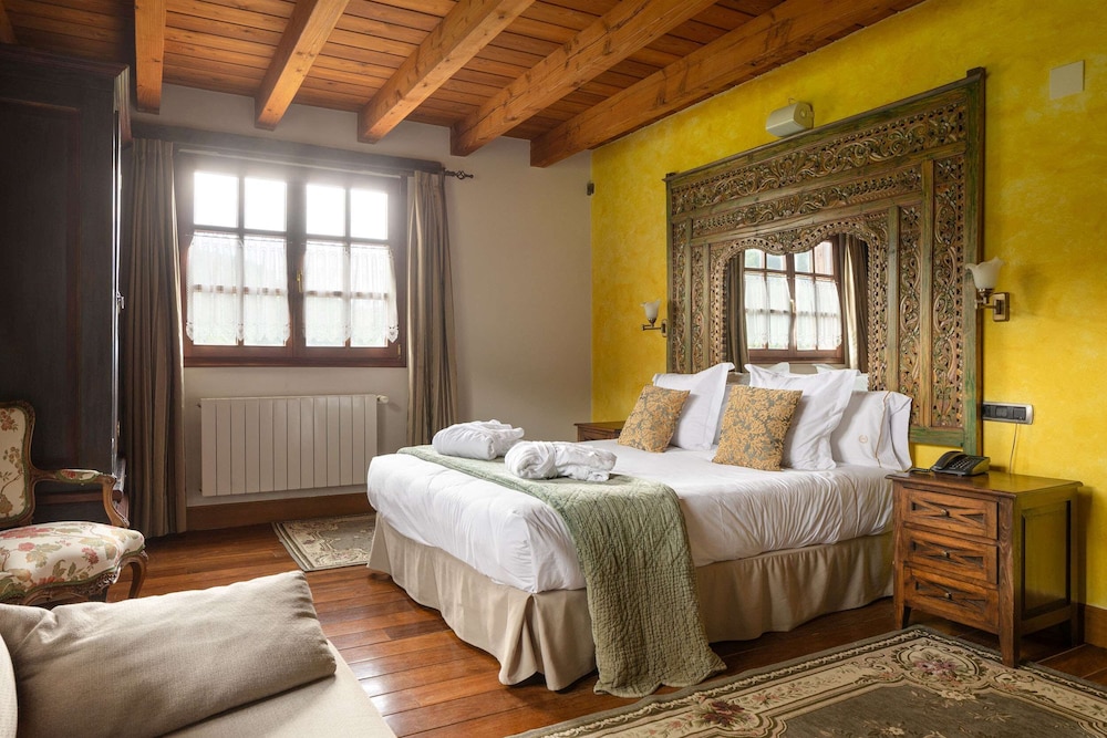 Hotel The Originals and Spa Etxegana 21/70