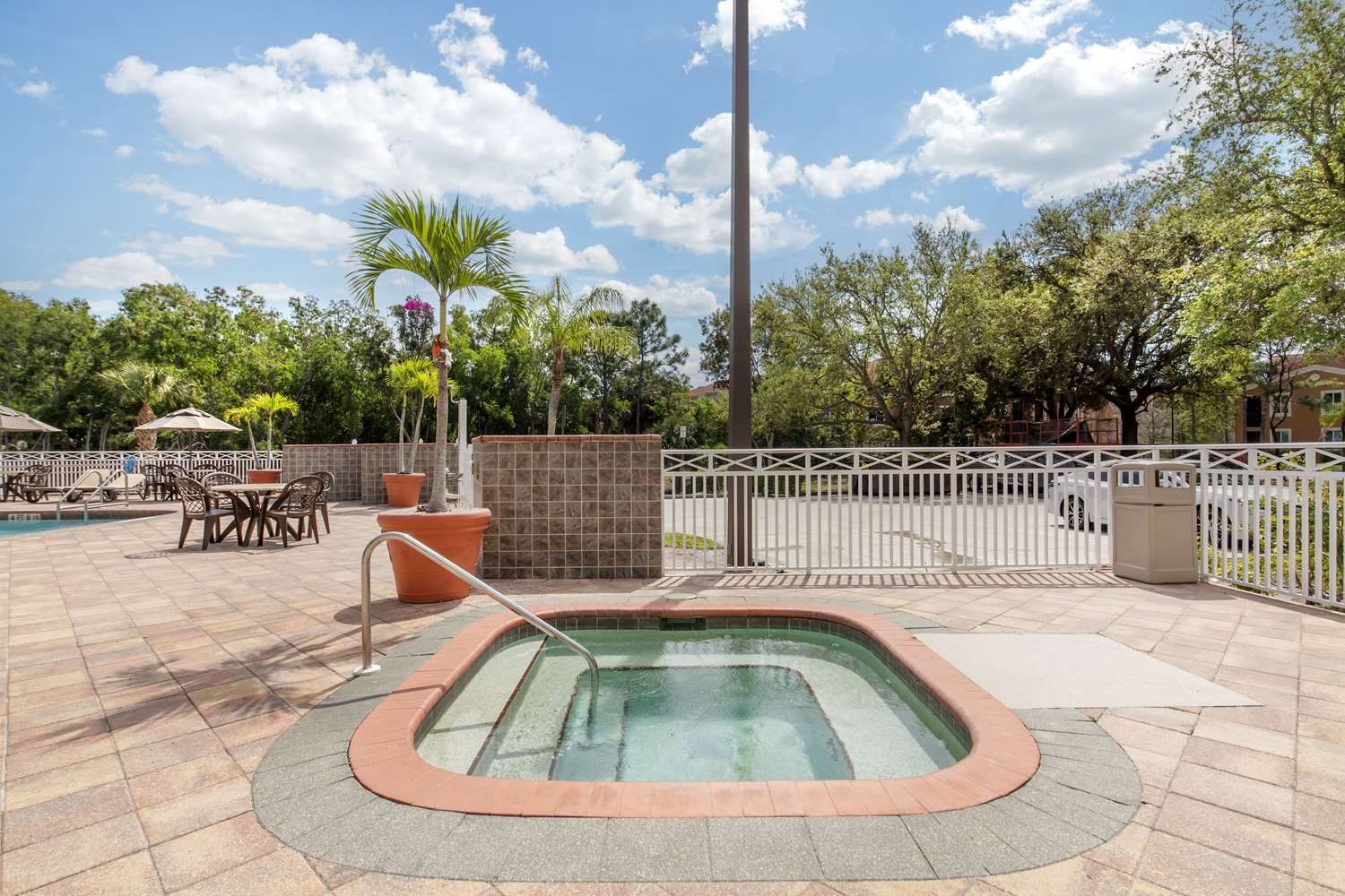 Best Western Naples Plaza Hotel 20/36