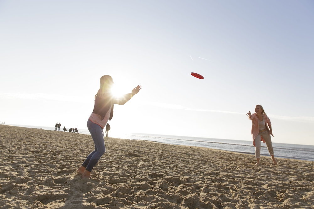 Beach Hotel Zandvoort by Center Parcs 24/33