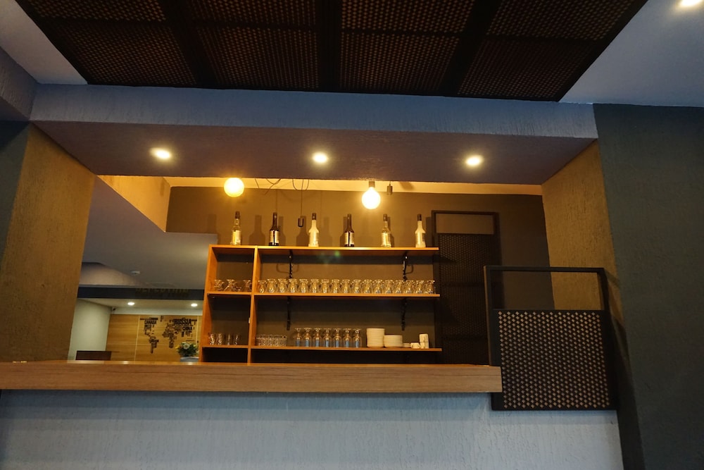 Ramona Hotel 30/45