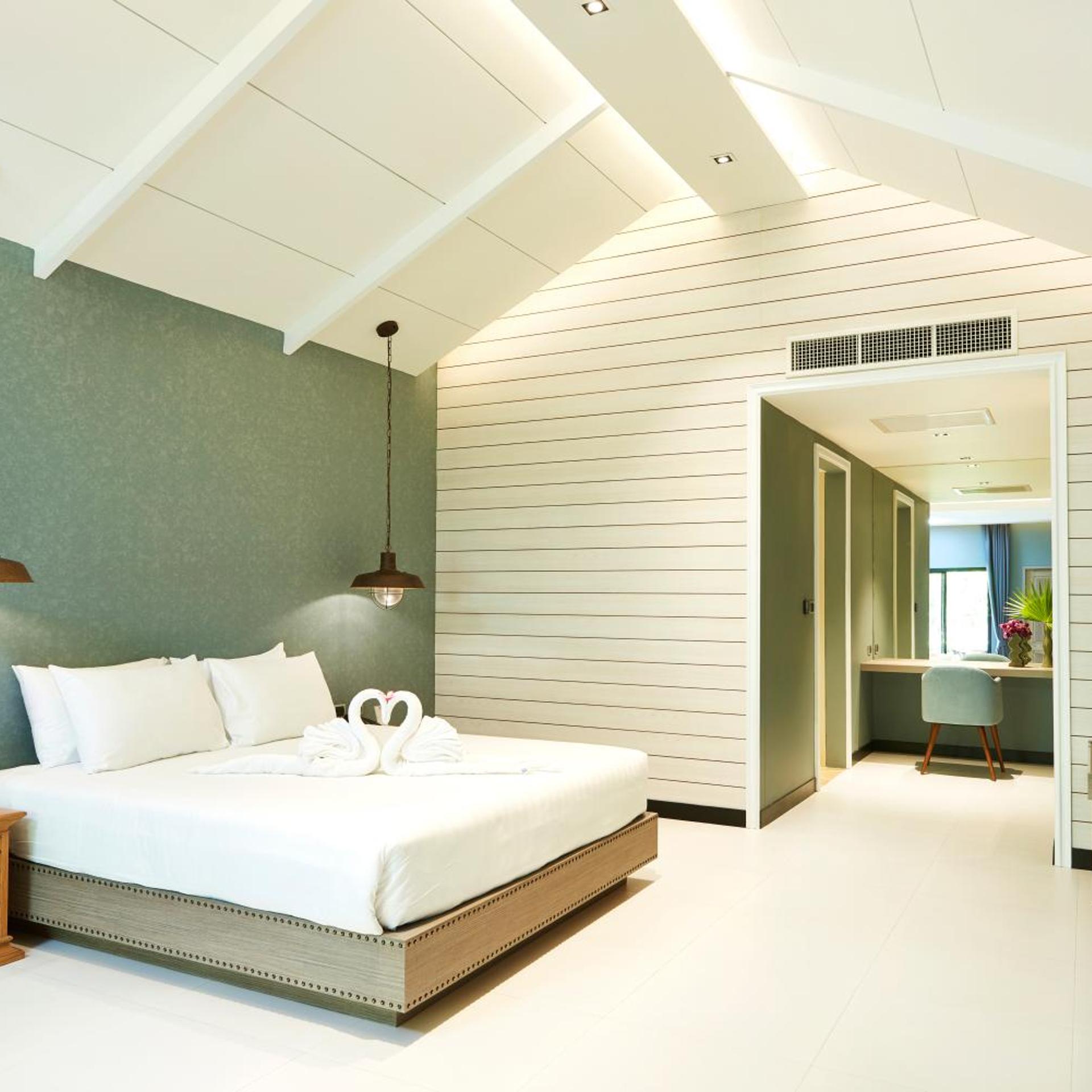 Chalet, Suite