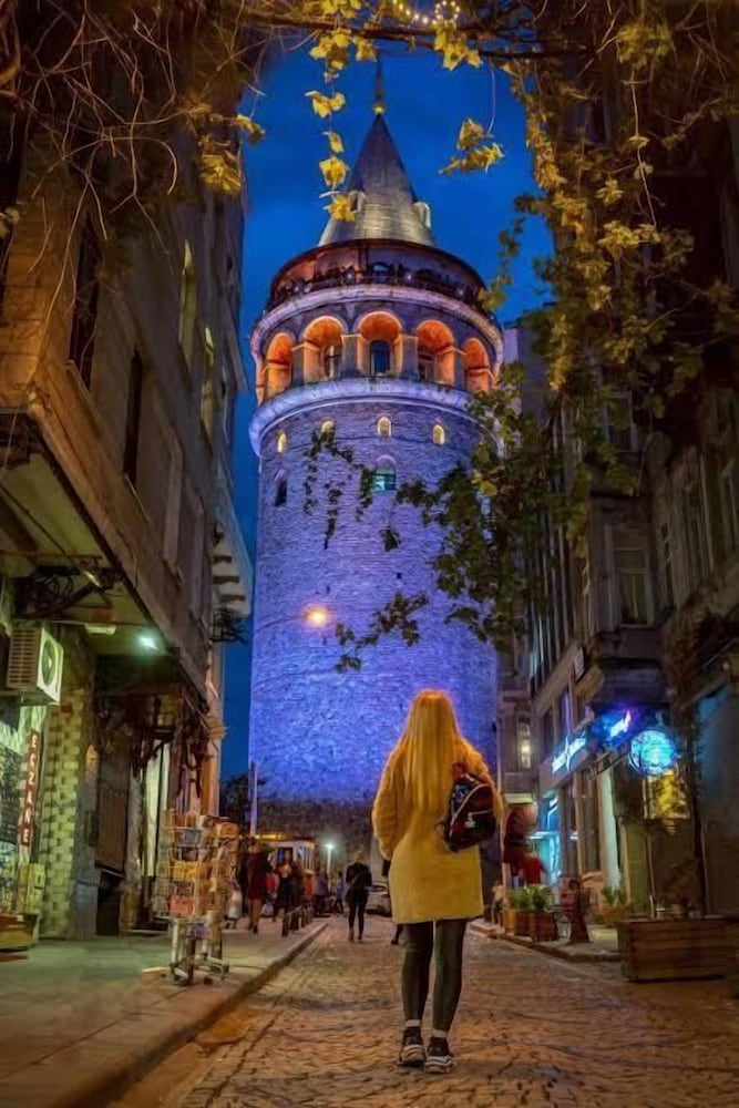 Taksim Cmlm Apart 43/50