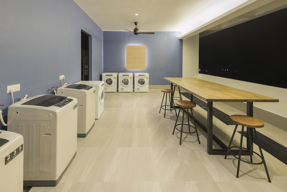 Jinhold Hotel And Serviced Apartment 29/38