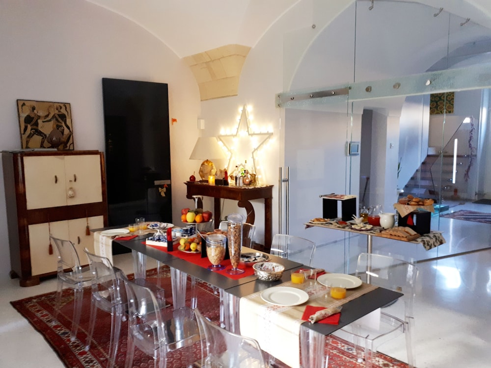 Dimora Storica Muratore Luxury Rooms 24/47