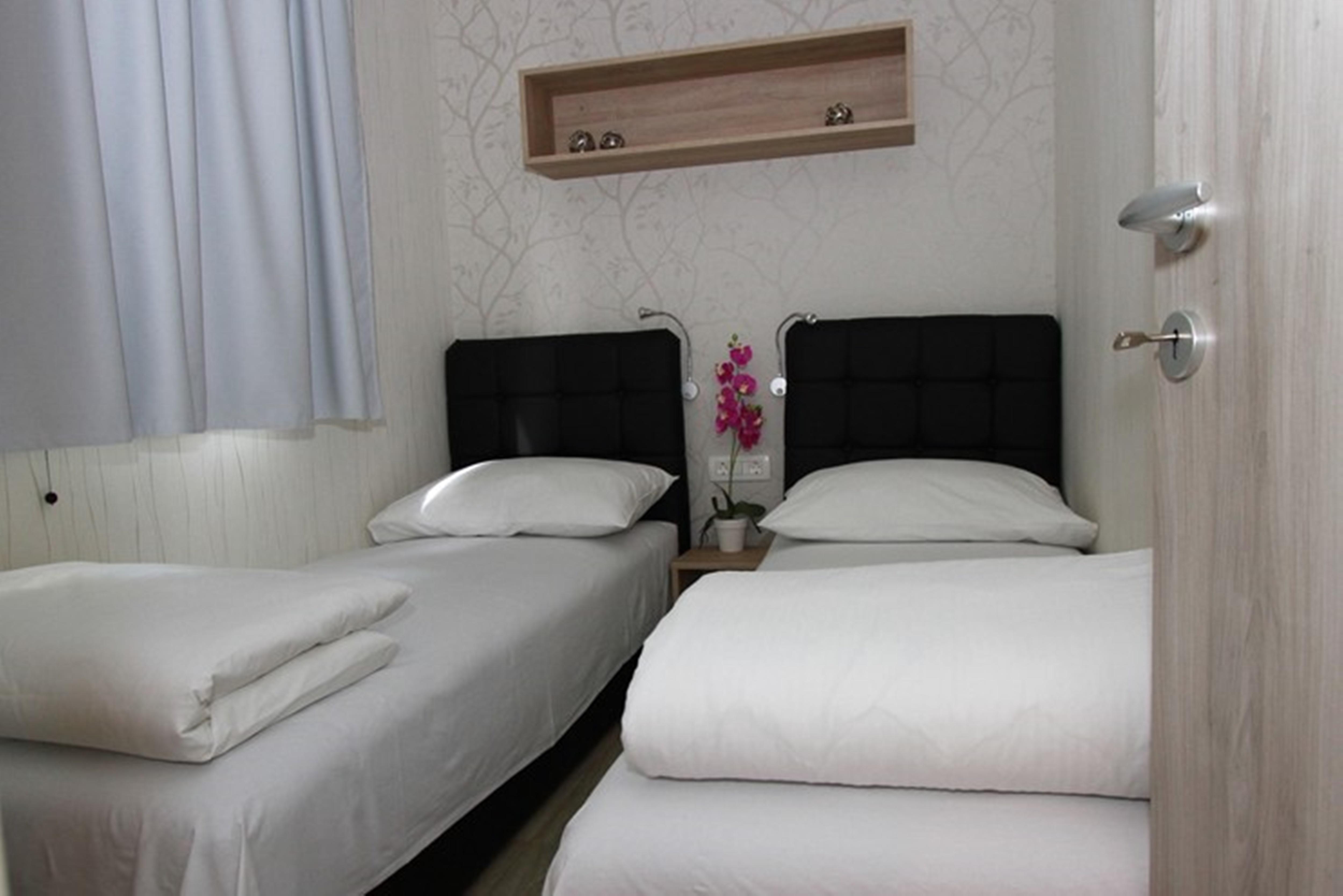 3 Bedrooms, Beach House, Premium, Sea View, Hot Tub, Terrace