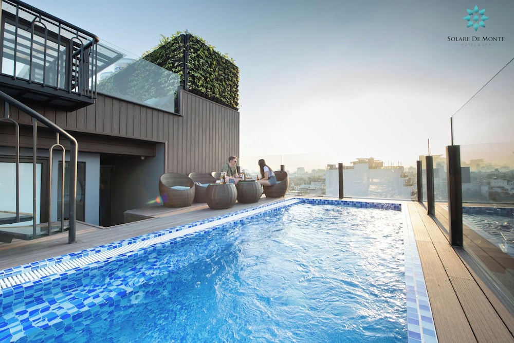 Bonsella Prestige Hotel and Spa 66/71